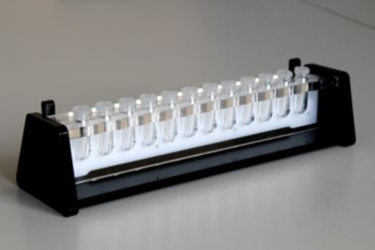 SERVAMag Rack Magnetic Rack For 12 Tubes (0.5 - 2.0 ml)